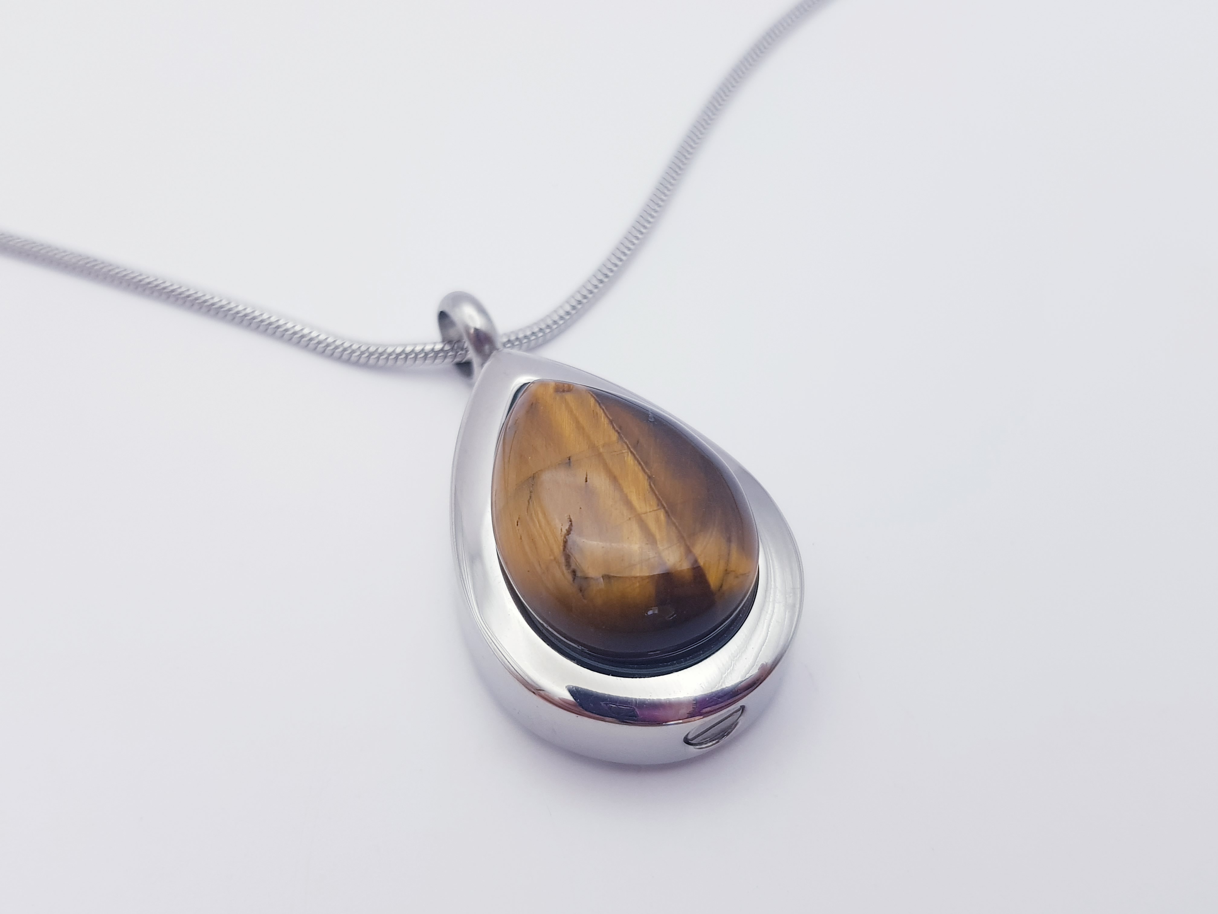 Ascheschmuck Edelstein