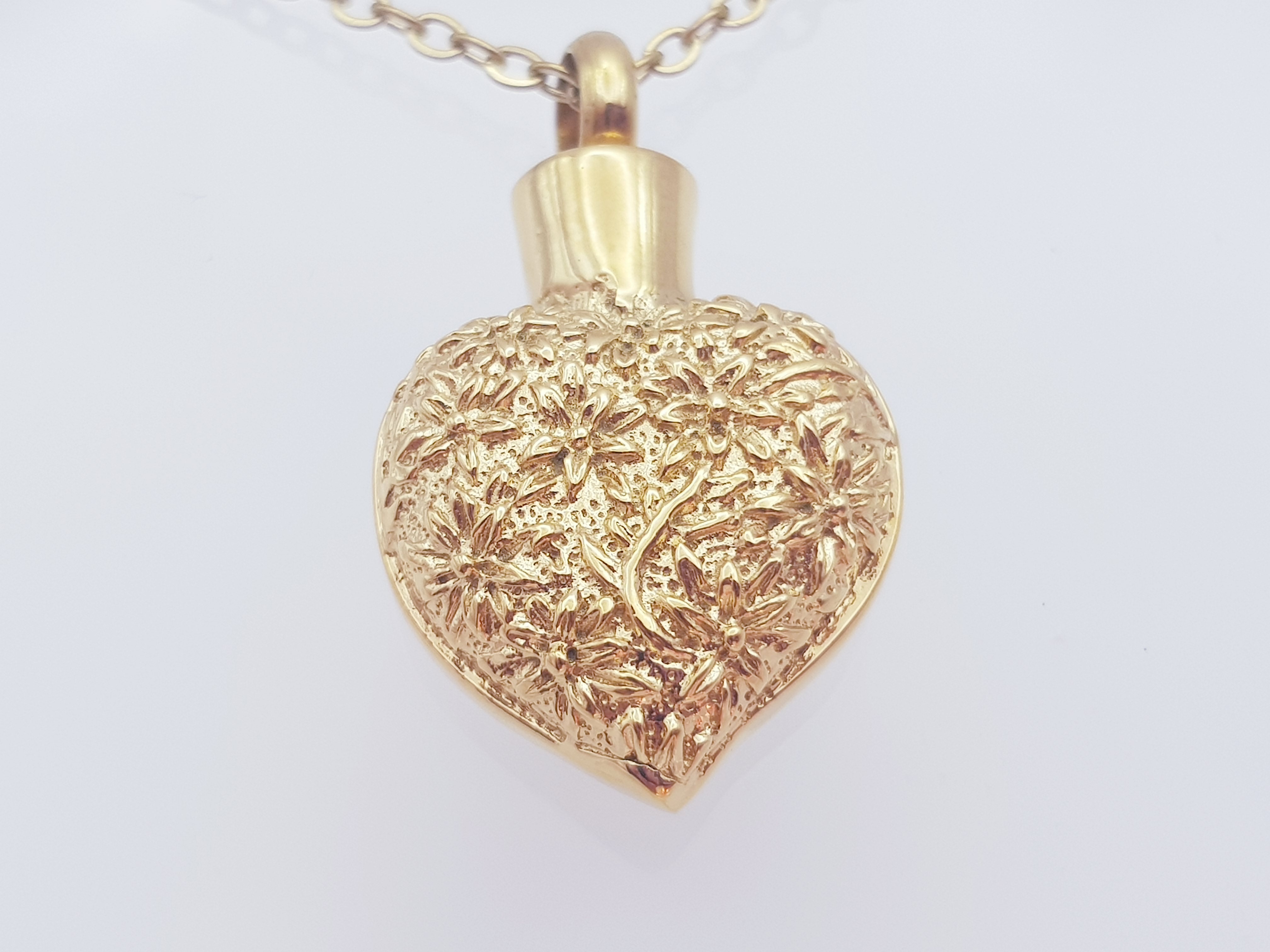 Schmuckurne Goldenes Herz mit Blumen (18k vergoldet) – Bild 2