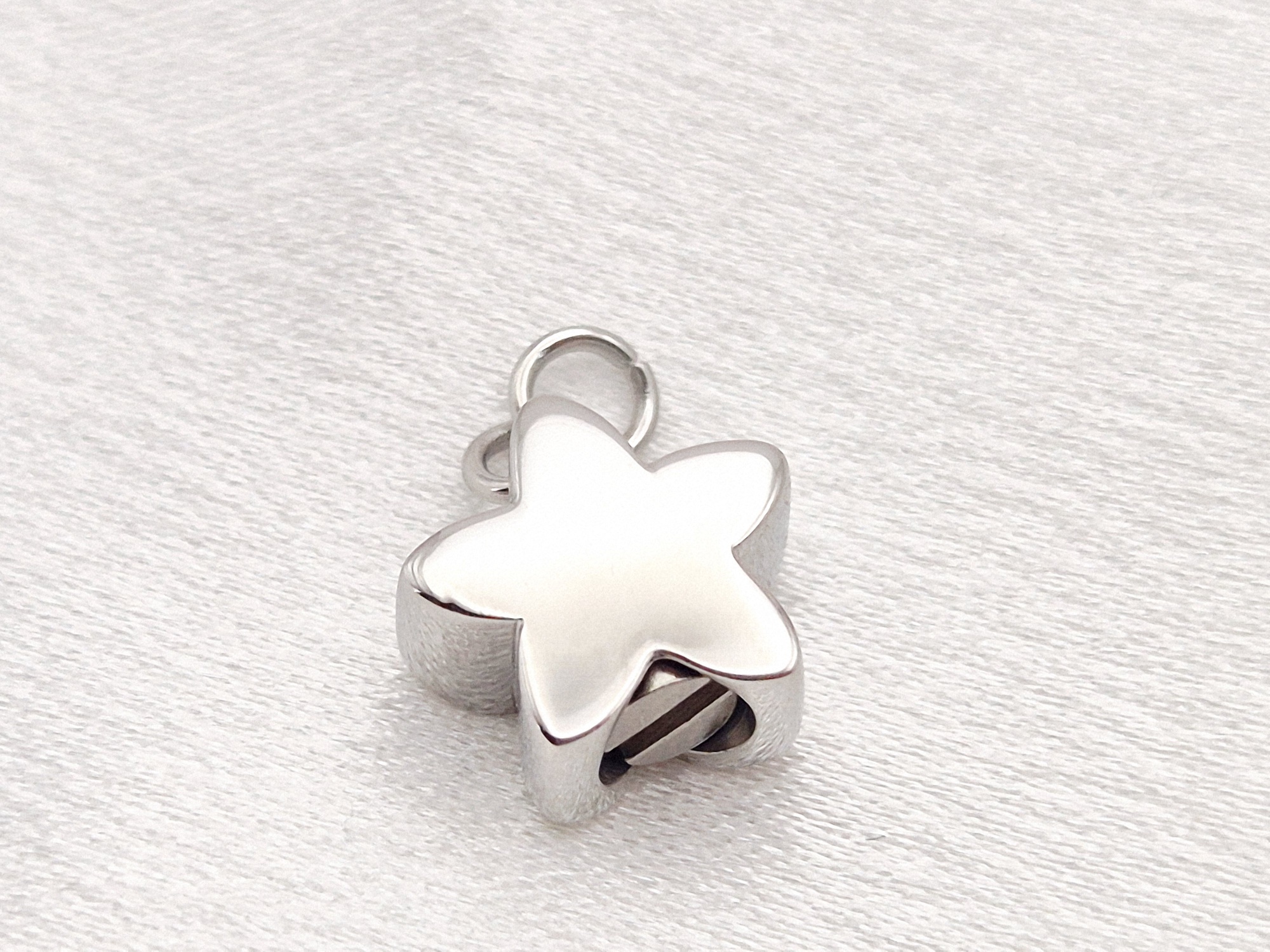Ascheschmuck Charm kleine Blume – Bild 3