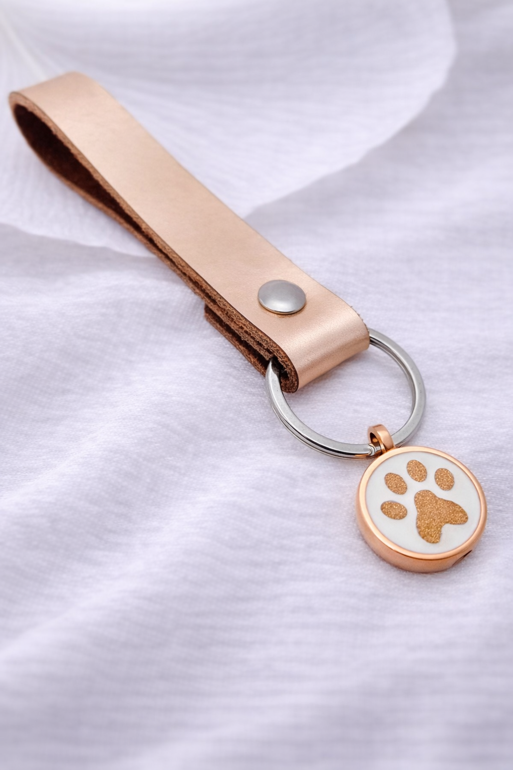 Erinnerung mit Asche als Schlüsselanhänger Hund