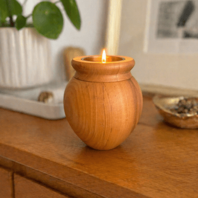 Kleine Urne Holz mit Teelicht, Mini Urne Holz Kerze, Gedenkurne mit Kerze, Erinnerungsurne