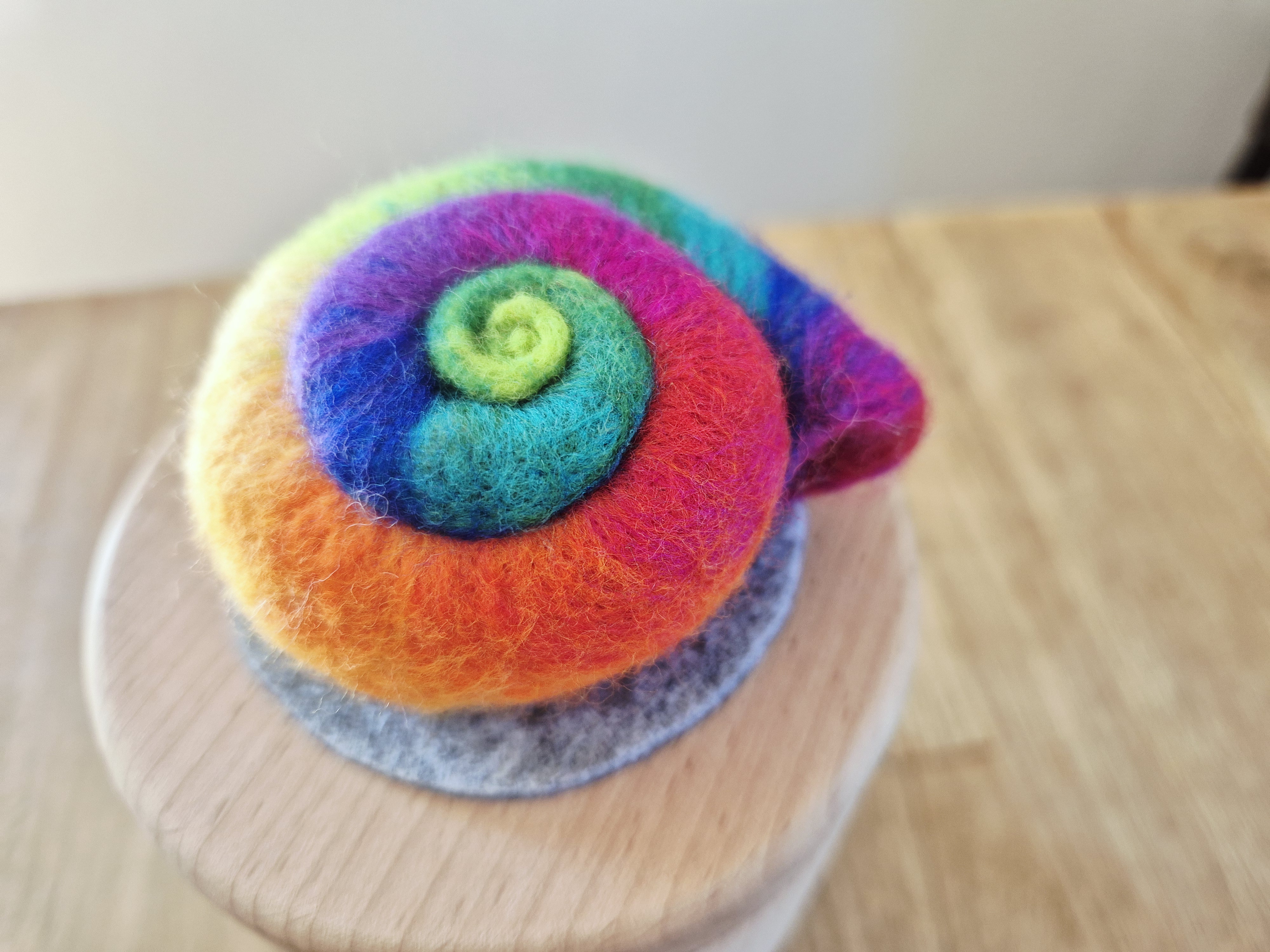 Kinderurne Regenbogen Schnecke – Bild 4