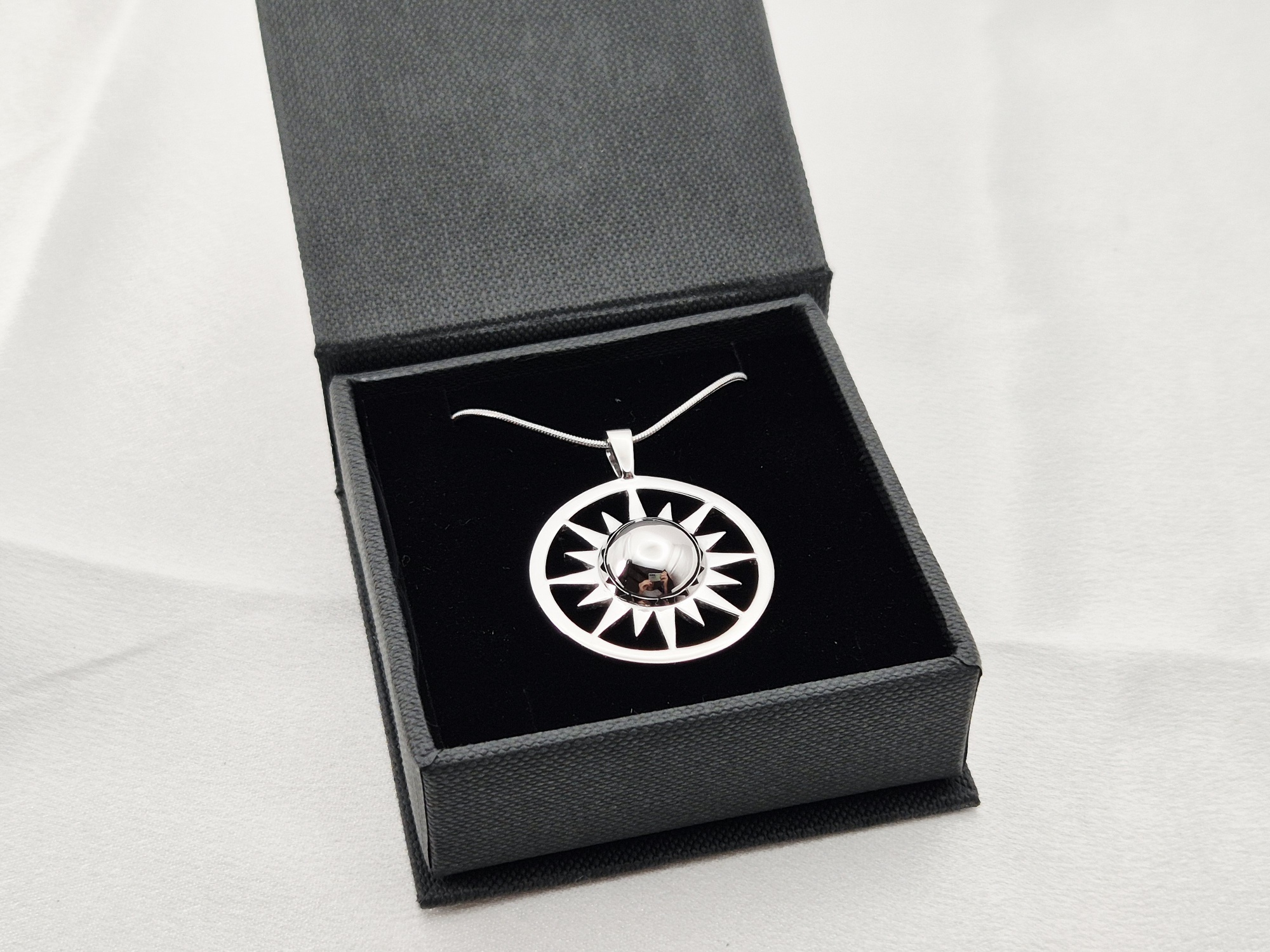 Ascheschmuck Sonnenlicht (925 Sterling Silber) – Bild 3